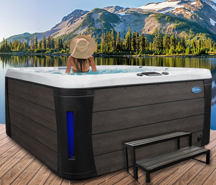 Calspas hot tub being used in a family setting - hot tubs spas for sale Vellinge